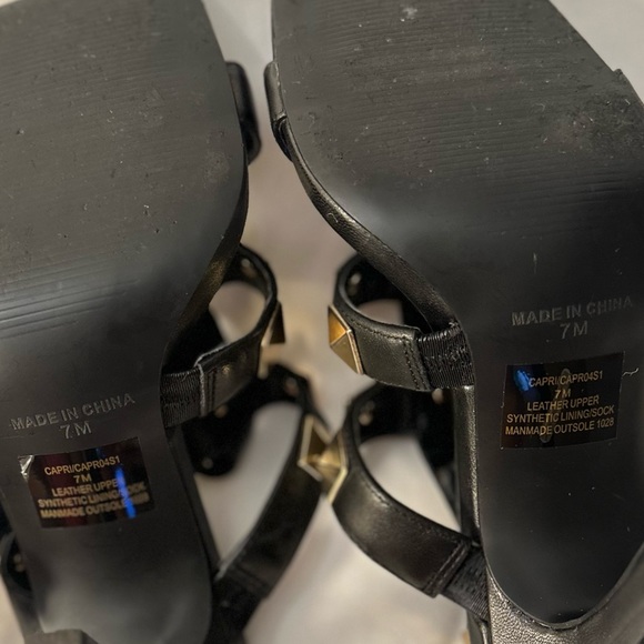 STEVE MADDEN BLACK WITH GOLD STUDS CAPRI SANDLE HEEL, SIZE 7 - Picture 7 of 10